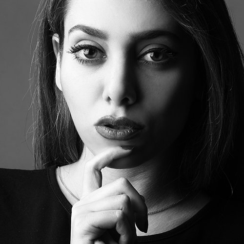 Speakers Portrait 1