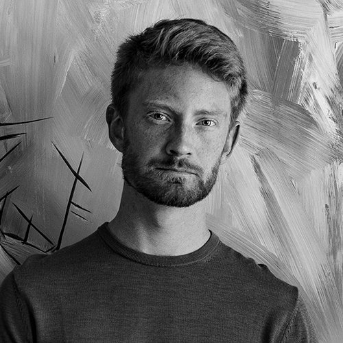 Speakers Portrait 4